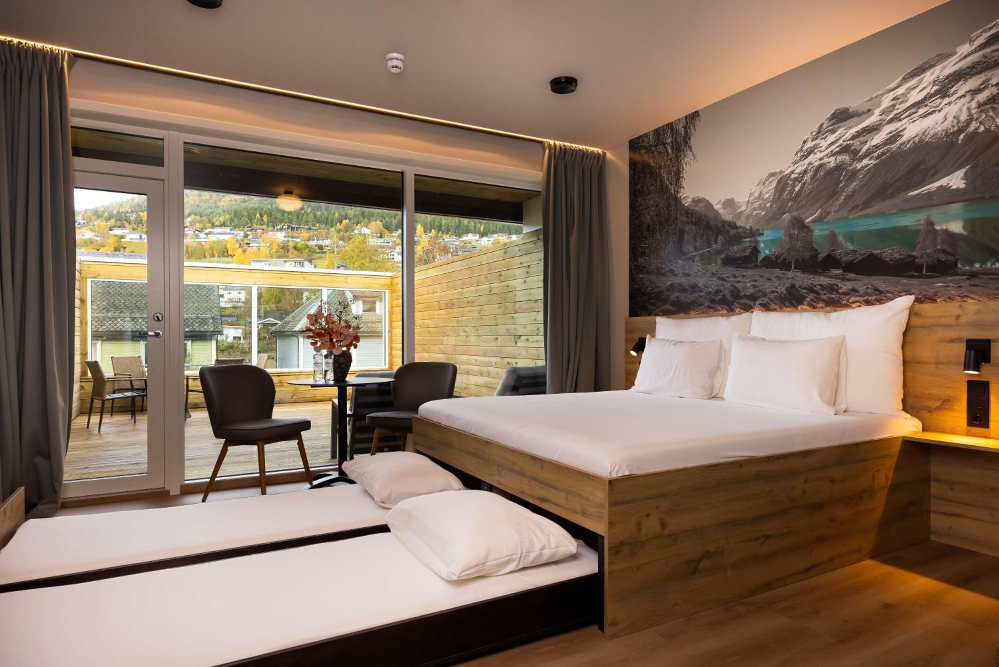 Stryn House - Hotel & Apartments Zewnętrze zdjęcie